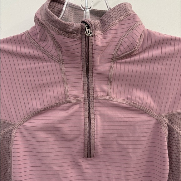 Lululemon Run for Gold Half Zip in Mauvelous Size 4 - Picture 4 of 15